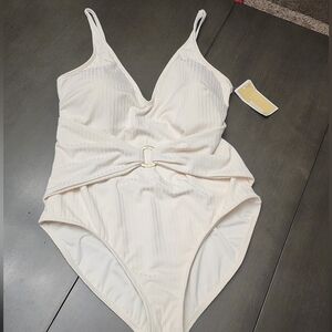 Michael Kors Women's Bone Ribbed One Piece Swimsuit Size 14 Waist Sash L…